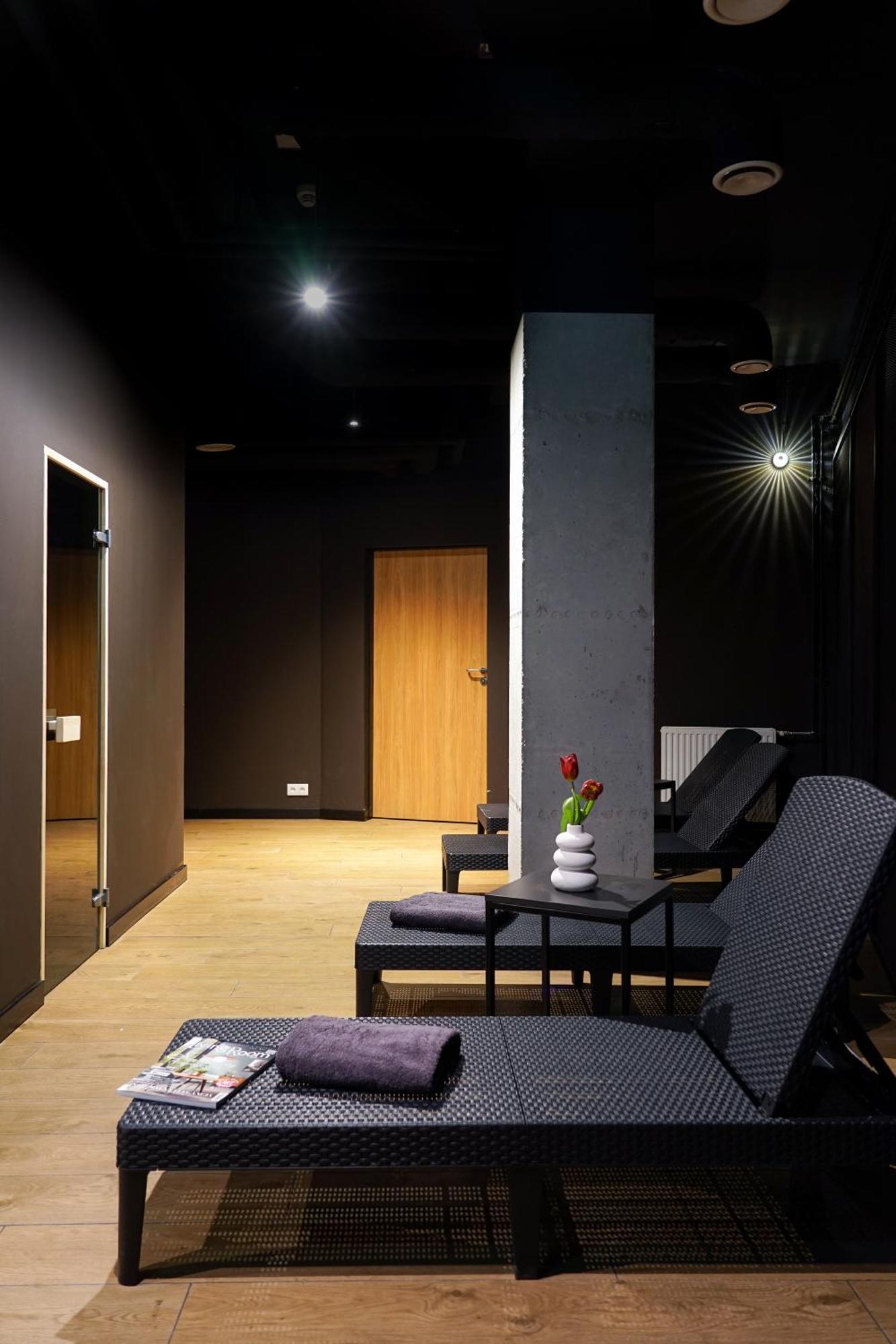 Aparthotel Easy One Premium Art Kraków Zewnętrze zdjęcie